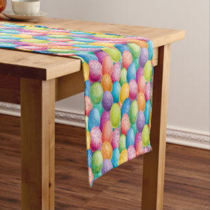 Chemin De Table Court Oeufs de Pâques Motif bleu vert violet rose