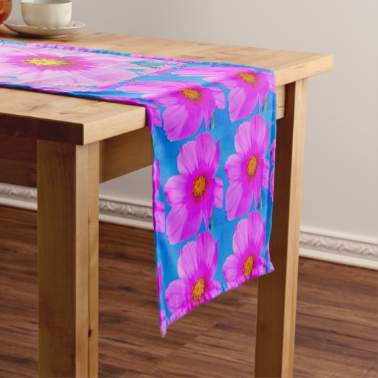 Chemin De Table Court Oh ces Pink Daisy's Table Runner (In Situ)