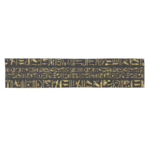 Chemin De Table Court Or vintage d'hiéroglyphes égyptiens sur le noir