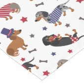Chemin De Table Court Patriotic Dachshund (Coin)