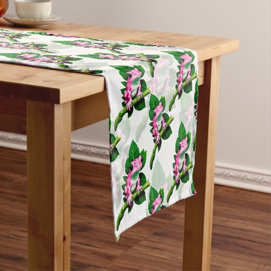 Chemin De Table Court Pink Frog On Green Leaf Pattern Design (In Situ)