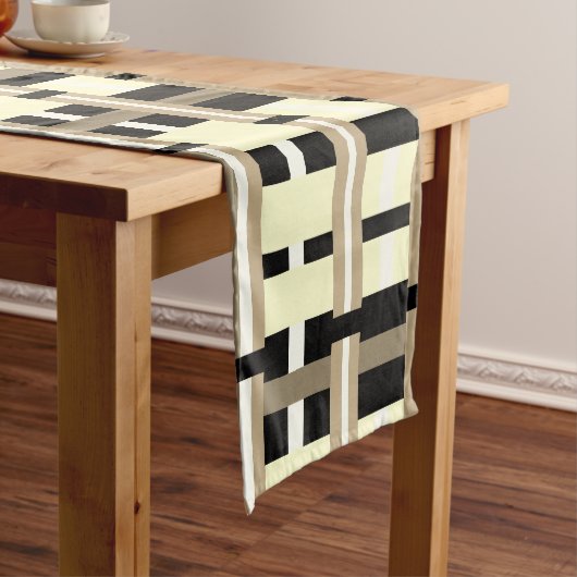 Chemin De Table Court Plaid en Taupe, Tan, noir, blanc (In Situ)