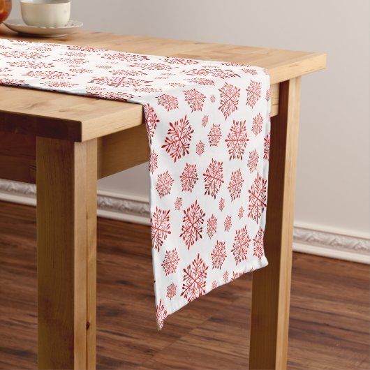 Chemin De Table Court Red Snowflake Pattern (In Situ)