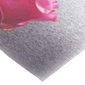 Chemin De Table Court rose sur gris (Coin)