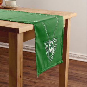 Chemin De Table Court Shamrock et noeud celtique