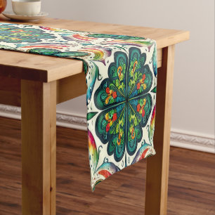 Chemin De Table Court Shamrock Rainbows. Saint-Patty's Day