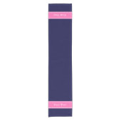 Chemin De Table Court Solid Navy Blue Hot Pink #2 Ribbon Nom Monogram (Devant)
