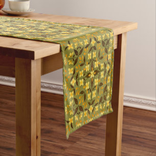 Chemin De Table Court Style Artisanal Syringa Blossoms Motif
