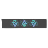 Chemin De Table Court Tabourets dans Bushes (Horizontal)