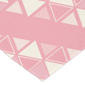 Chemin De Table Court Triangles géométriques rétro Vanille rose (Coin)