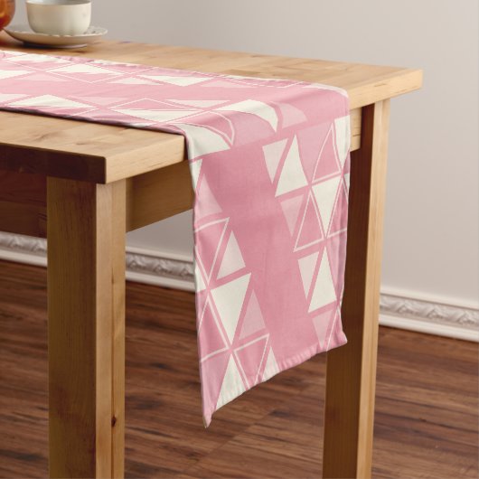 Chemin De Table Court Triangles géométriques rétro Vanille rose (In Situ)