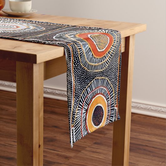 Chemin De Table Court Tribal africain (In Situ)