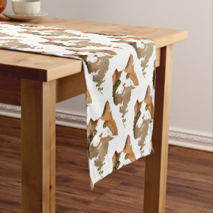 Chemin De Table Court Un chat Calico Vert Portrait Artistique