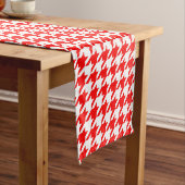 Chemin De Table Court Vérification de la position de base rouge et blanc (In Situ)