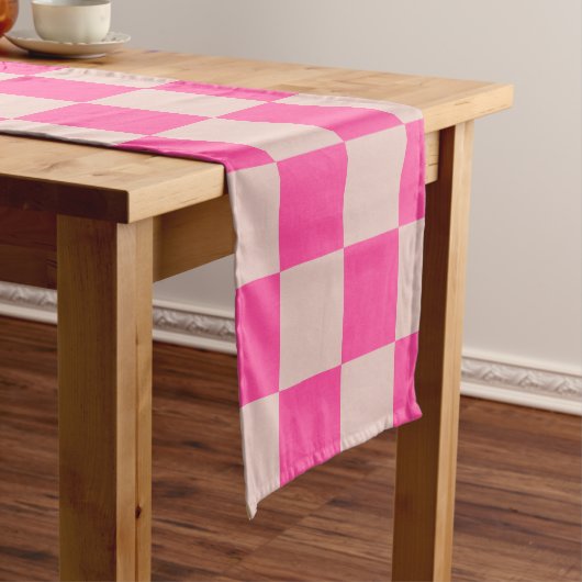 Chemin De Table Court Vérifier Coral Rose À damiers Motif Checkboard (In Situ)