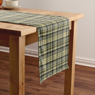 Chemin De Table Court Yellow-brown tartan plaid. 
