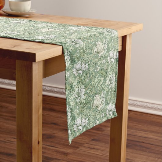 Chemin De Table Long Chic enchantement de French Green Shabby (In Situ)