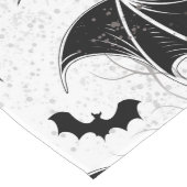 Chemin De Table Long Coeur d'Halloween avec ailes de chauve-souris noir (Coin)