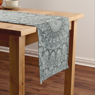 Chemin De Table Long Conception de motif mandala gris et argent