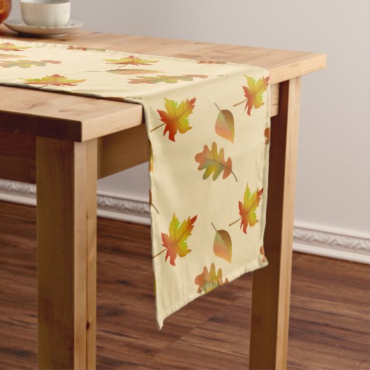 Chemin De Table Long Cozy autumn maple leaves oak leaves (In Situ)