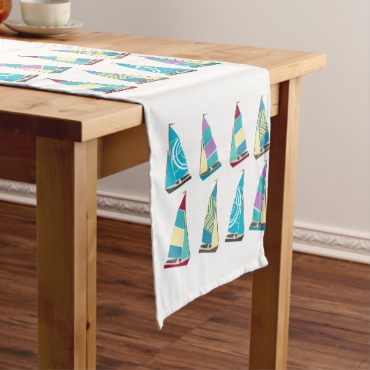 Chemin De Table Long Dinghes vintages (In Situ)