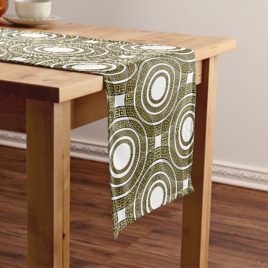 Chemin De Table Long Mander grec aux couleurs dorées et noires (In Situ)