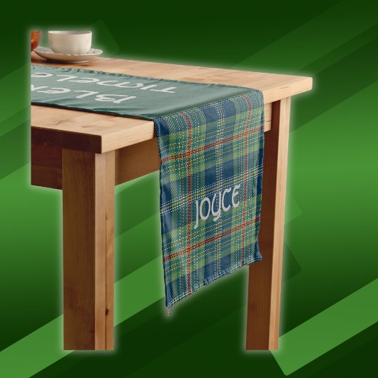 Chemin De Table Long Monogramme de tarte bleu et vert intemporel |
