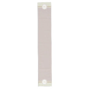 Chemin De Table Long Monogramme mauve et sable