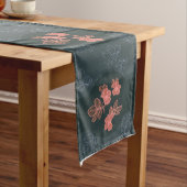 Chemin De Table Long Motif Rose gothique foncé (In Situ)