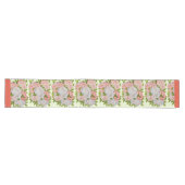 Chemin De Table Long Pies assorties sur un serveur de table (Horizontal)