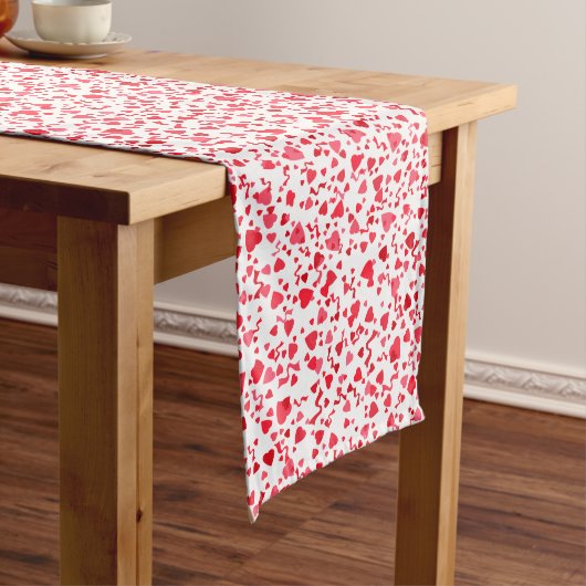 Chemin De Table Long Red Confetti Hearts Motif (In Situ)