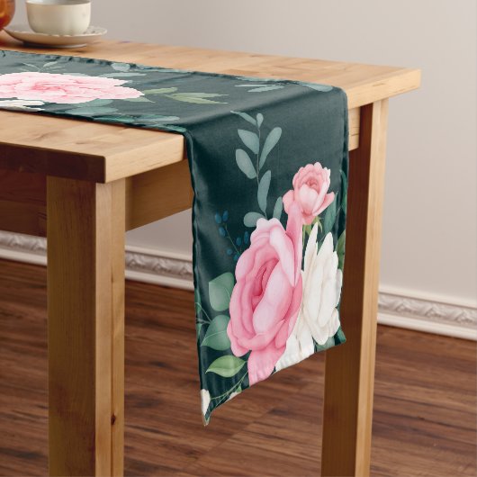 Chemin De Table Long rose rouge blanc floral élégant (In Situ)