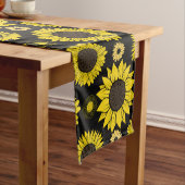 Chemin De Table Long Tournesol 03.b BG noir (In Situ)