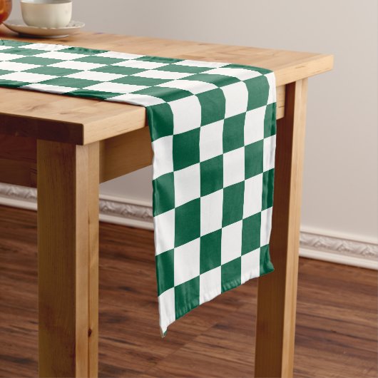 Chemin De Table Long Vert chasseresse et carreaux blancs (In Situ)
