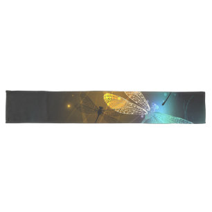 Chemin De Table Long Vol de libellule verte lumineuse
