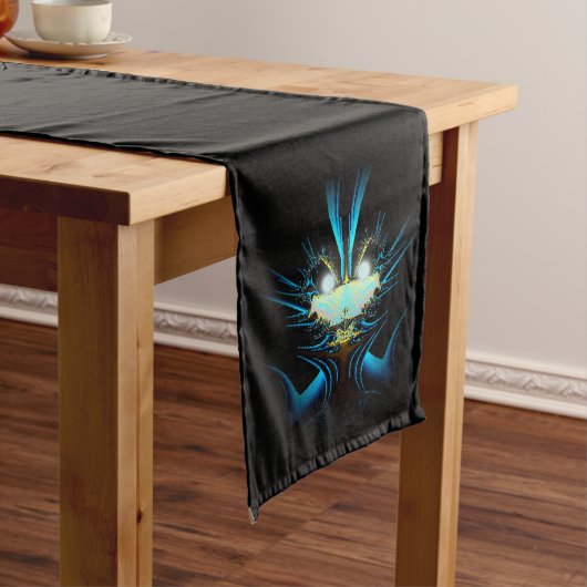 Chemin De Table Long Yeux lumineux bleu brillant Créature (In Situ)