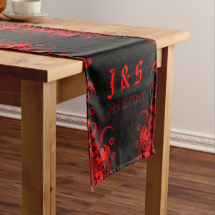 Chemin De Table Moyen 16 x 90 coureurs floraux noirs et rouges de
