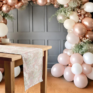 Chemin De Table Moyen Baby's Breath Perles & Prosecco Blush Enterrement