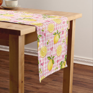 Chemin De Table Moyen Citrons sur gingham rose
