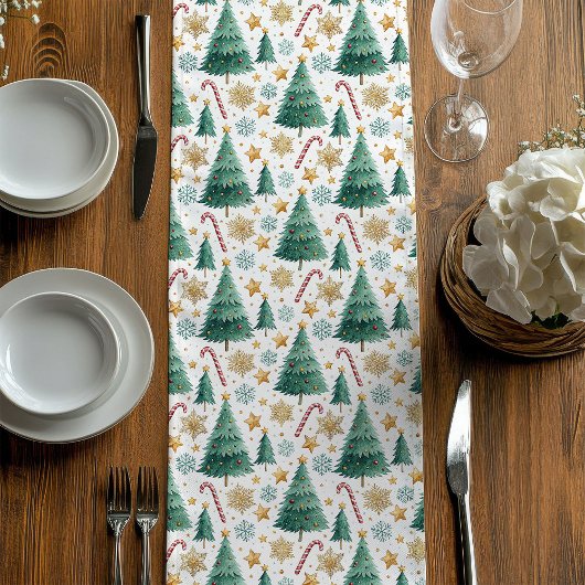 Chemin De Table Moyen Cozy Christmas Trees Red Green Gold Table Runner