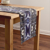 Chemin De Table Moyen Dusting the Piano (In Situ)