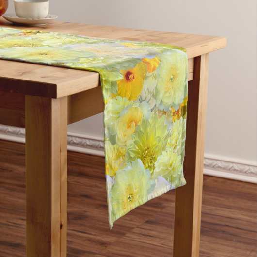 Chemin De Table Moyen Fleurs botaniques jaune enjoué (In Situ)