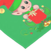 Chemin De Table Moyen Joli bonhomme de neige et boule d'or sur vert (Coin)