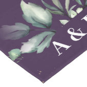 Chemin De Table Moyen Mariage de Monogramme vert moderne violet (Coin)