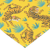 Chemin De Table Moyen Motif de tigre d'or asiatique (Coin)