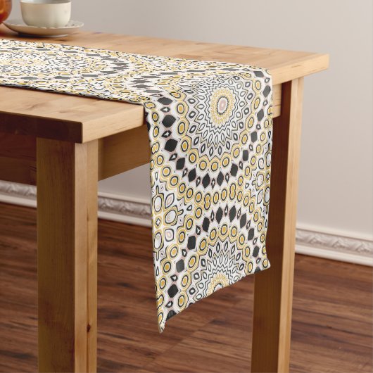 Chemin De Table Moyen Motif Mandala Golden et Charcoal (In Situ)