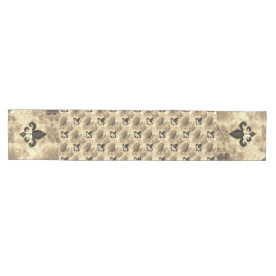 Chemin De Table Moyen Sepia Butterfleur Tan Butterfly sur Fleur de Lis
