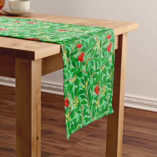 Chemin De Table Moyen William Morris Lychee Motif d'arbre, vert clair (In Situ)