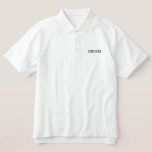 Chemise Polo Classique Mens Groom<br><div class="desc">Cette belle polo classique pour la Groom est montrée dans la couleur blanche avec des lettres brodées noires. Customisez cet objet ou achetez comme indiqué.</div>