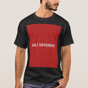 Chemise T-Shirt noire avec logo rouge Built Differ